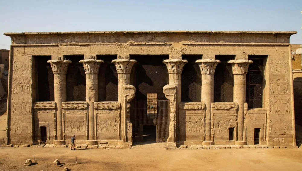 Temple Khnum